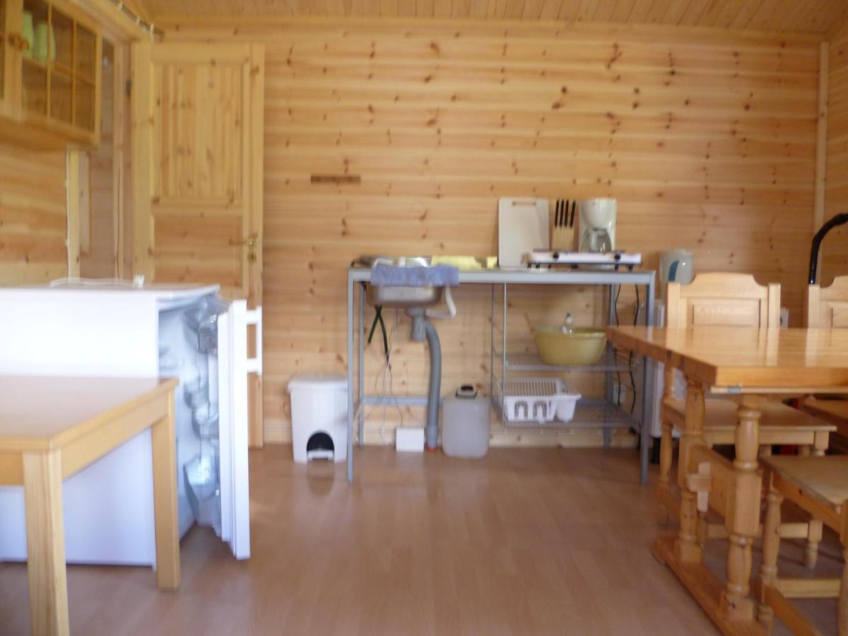 Отель Stensjoe Camping Vastra Stensjo Экстерьер фото